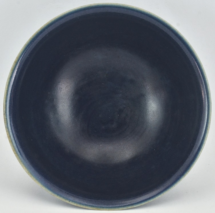 Blue and White Fish Bowl and Saucer, Ming Dynasty