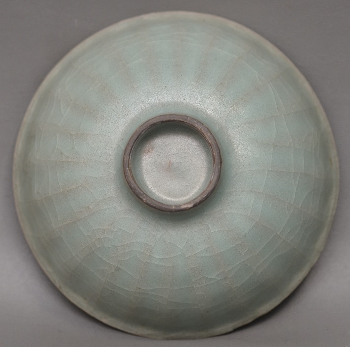 Longquan Guan Ware Bowl, Song Dynasty